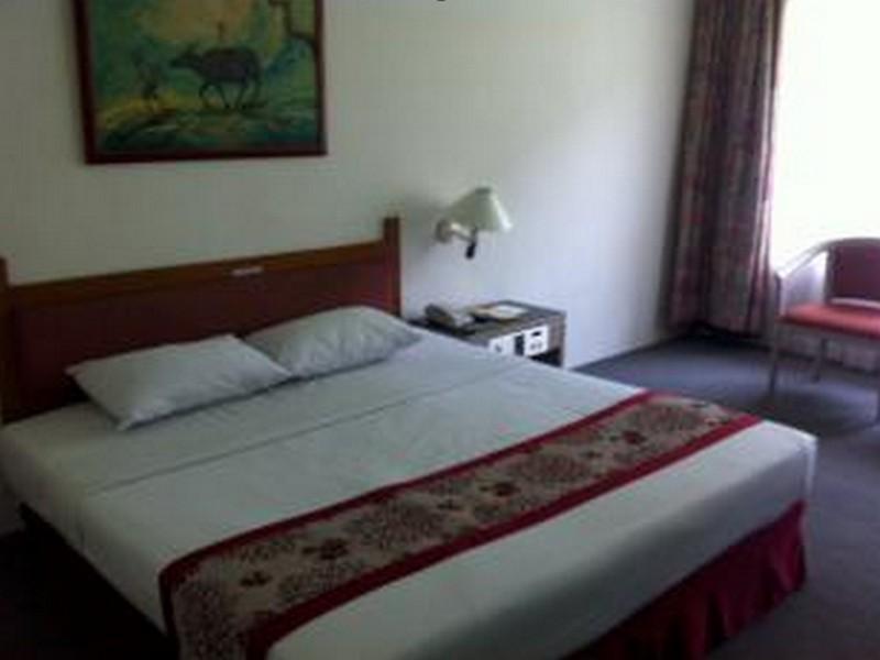 Hotel Royal Palace 万隆 外观 照片