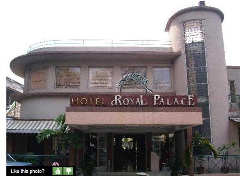 Hotel Royal Palace 万隆 外观 照片